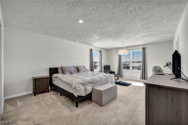 9216 Nash Lane, North Ridgeville, OH 44039