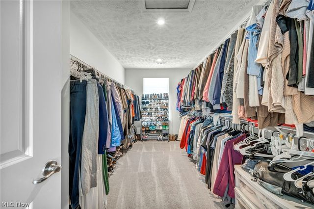 9216 Nash Lane, North Ridgeville, OH 44039