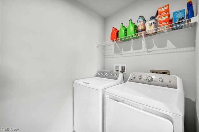 9216 Nash Lane, North Ridgeville, OH 44039