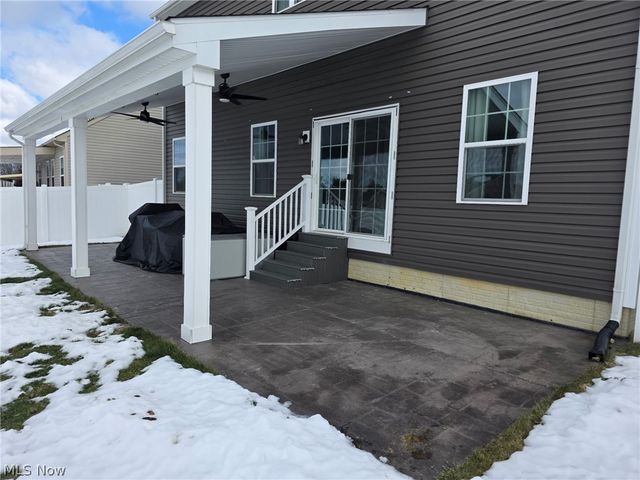 9216 Nash Lane, North Ridgeville, OH 44039