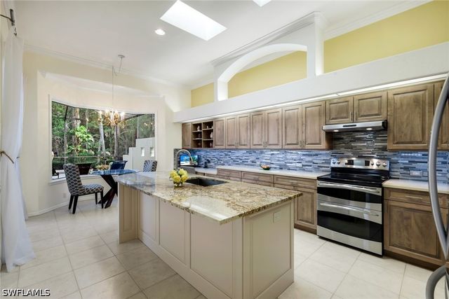 3033 Olde Cove WAY, Naples, FL 34119