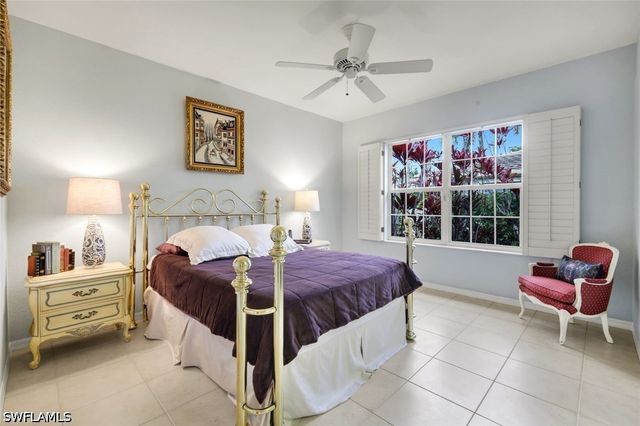 3033 Olde Cove WAY, Naples, FL 34119