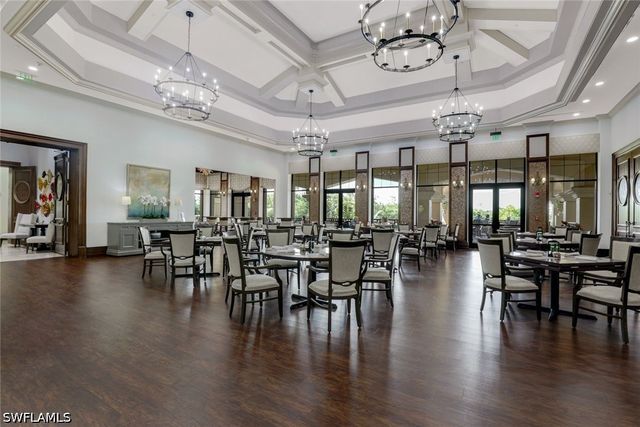 3033 Olde Cove WAY, Naples, FL 34119