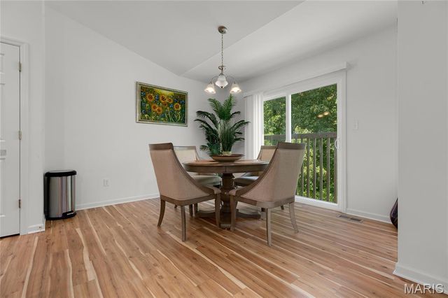 145 Brookview Way Drive, O'fallon, MO 63366