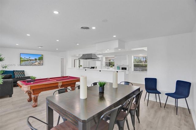 2827 Arthur Street, Hollywood, FL 33020