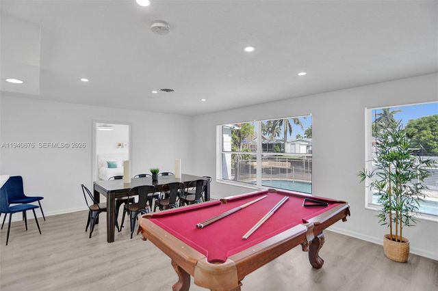 2827 Arthur Street, Hollywood, FL 33020
