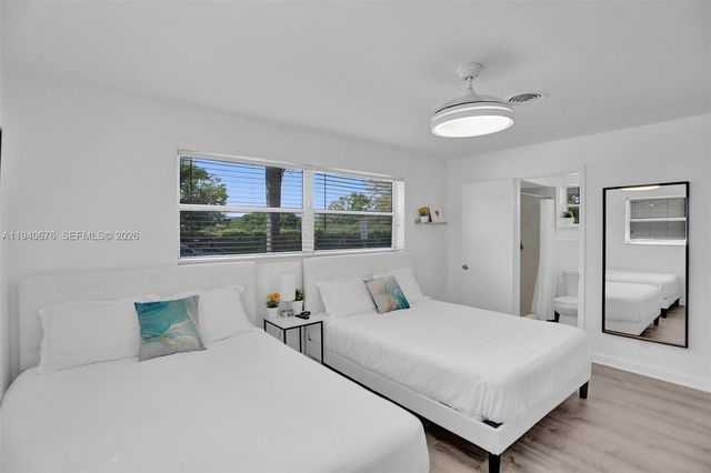 2827 Arthur Street, Hollywood, FL 33020