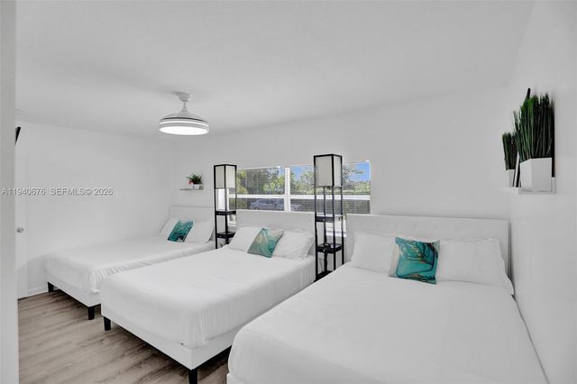 2827 Arthur Street, Hollywood, FL 33020
