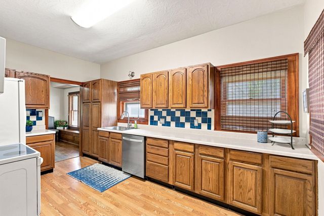 1607 N Fairview, Wichita, KS 67203