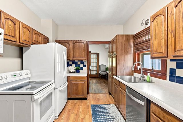 1607 N Fairview, Wichita, KS 67203