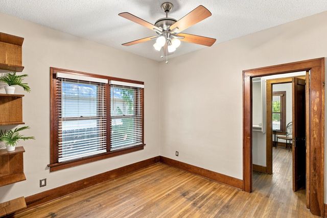 1607 N Fairview, Wichita, KS 67203