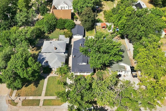 1607 N Fairview, Wichita, KS 67203