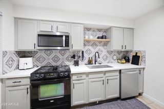 3402 N 32nd Street 163, Phoenix, AZ 85018