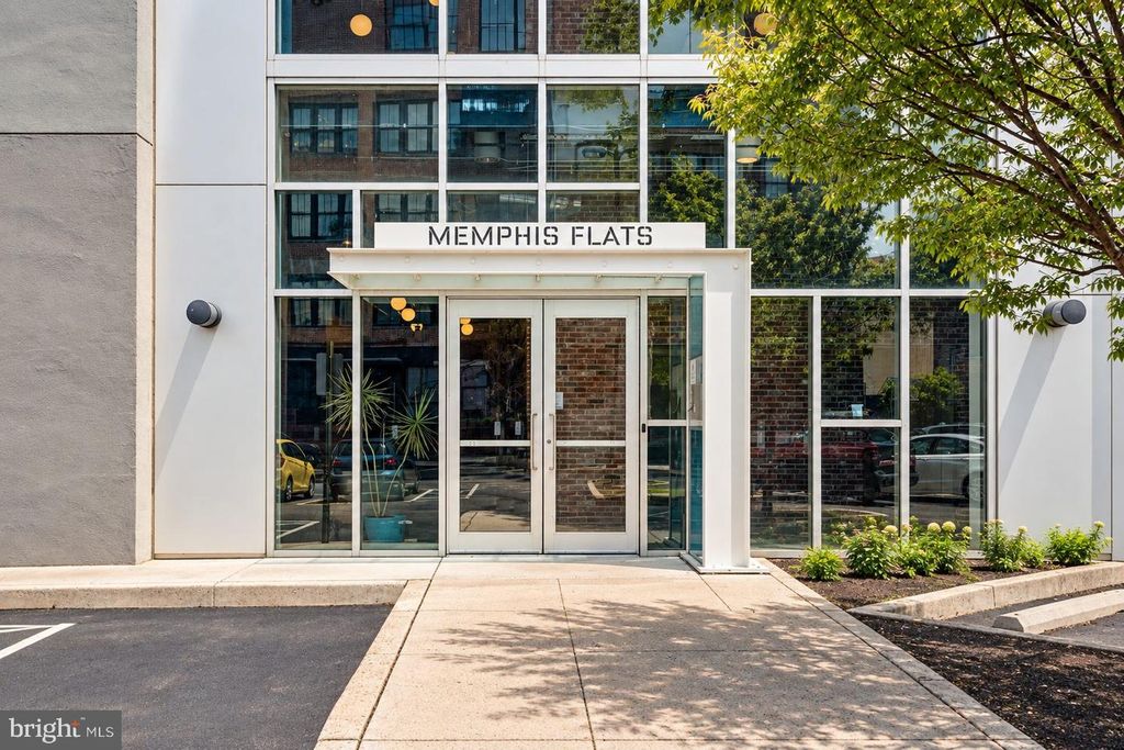 1714 MEMPHIS ST #204, PHILADELPHIA, PA 19125 — exterior