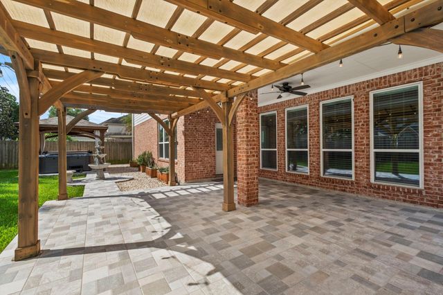 2315 Centerbrook Lane, Katy, TX 77450