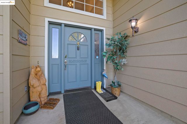 12080 Breckenridge, Groveland, CA 95321