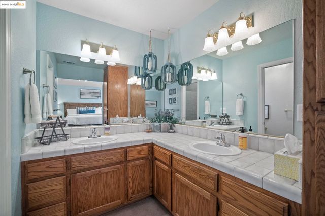 12080 Breckenridge, Groveland, CA 95321