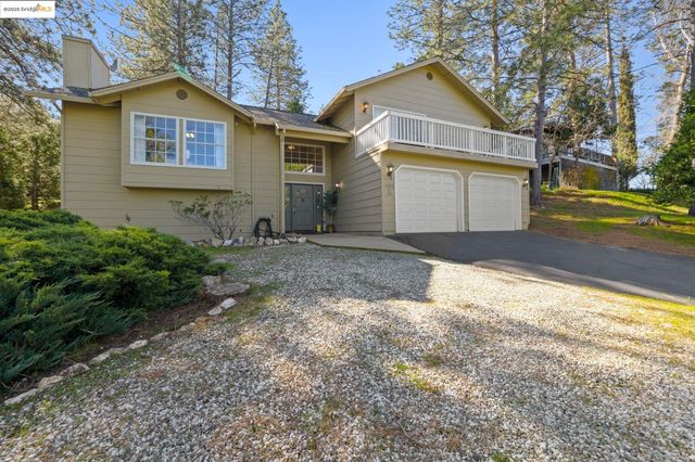 12080 Breckenridge, Groveland, CA 95321