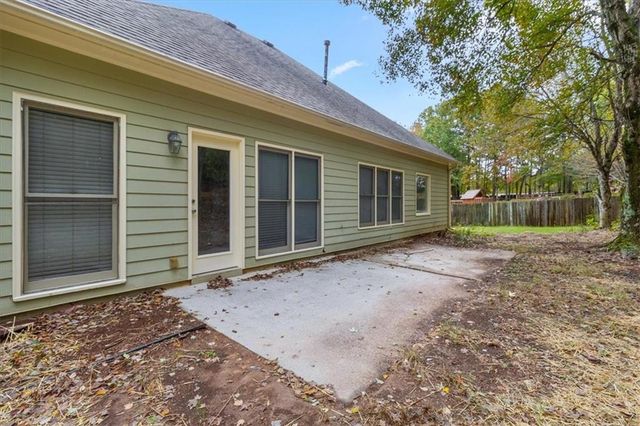 4575 Secret Cove Court, Sugar Hill, GA 30518