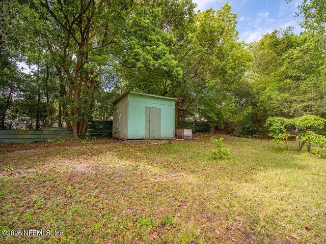 6840 LONDON BRIDGE Lane, Jacksonville, FL 32210