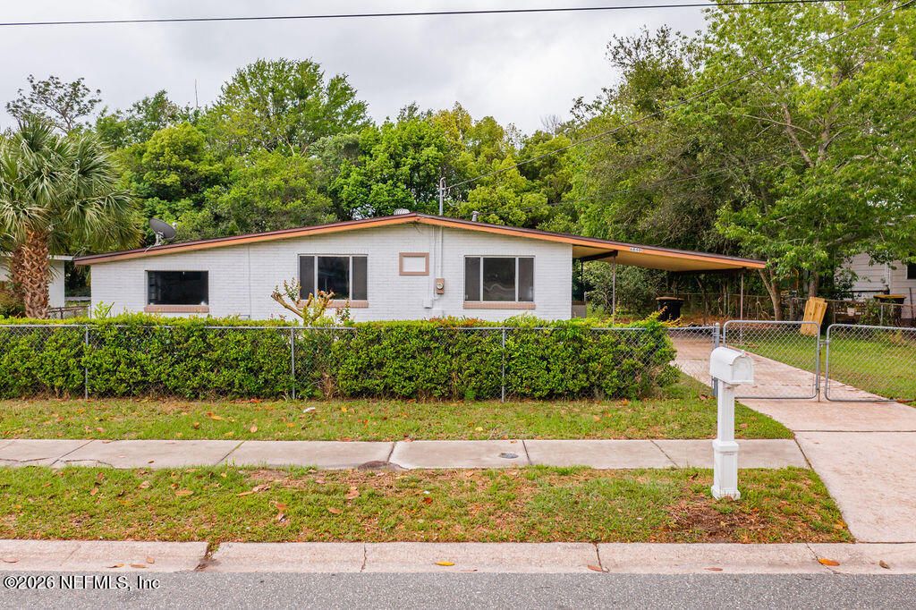 6840 LONDON BRIDGE Lane, Jacksonville, FL 32210