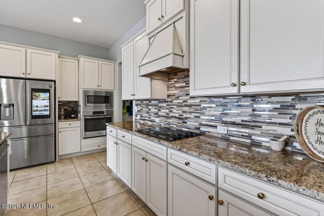 863 E DORCHESTER Drive, St. Johns, FL 32259