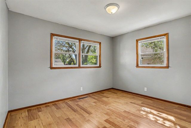 709 W Highland Boulevard, Battle Creek, MI 49015
