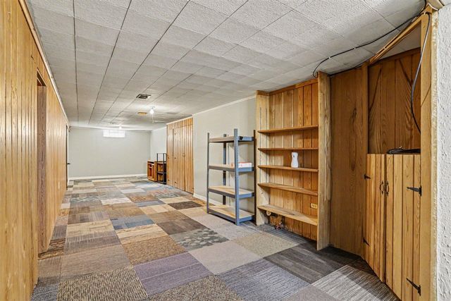 709 W Highland Boulevard, Battle Creek, MI 49015