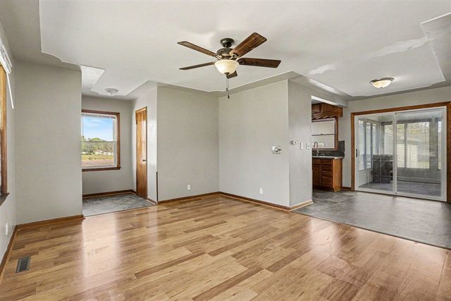 709 W Highland Boulevard, Battle Creek, MI 49015