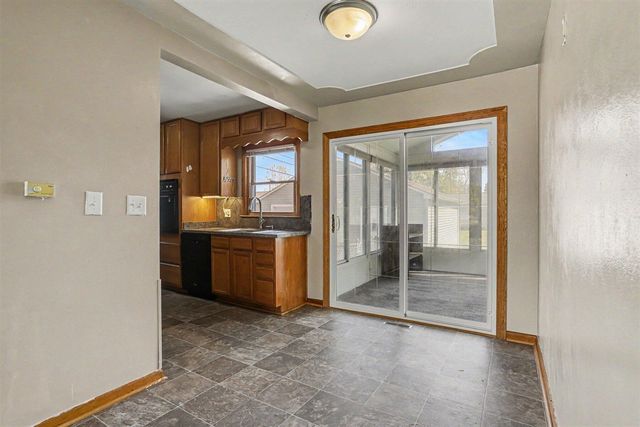 709 W Highland Boulevard, Battle Creek, MI 49015