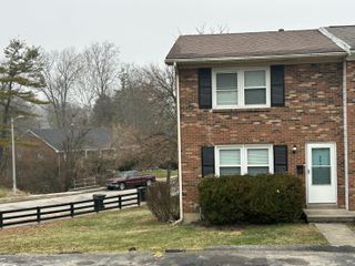 3436 Sutherland Drive, Lexington, KY 40517