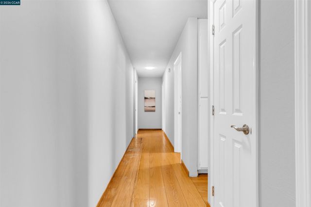 2081 Essenay Ave, Walnut Creek, CA 94597