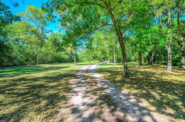 27843 Krezdorn Road, Hockley, TX 77447