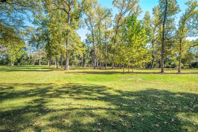 27843 Krezdorn Road, Hockley, TX 77447