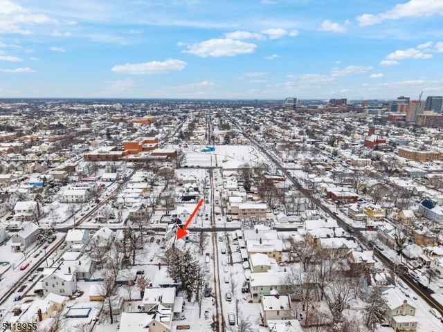 36 Baldwin St, New Brunswick City, NJ 08901