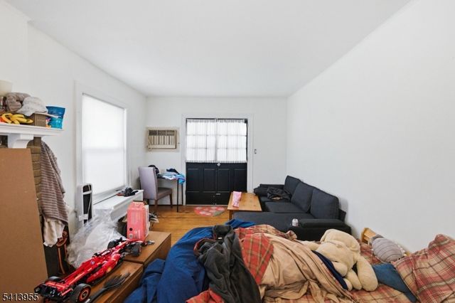 36 Baldwin St, New Brunswick City, NJ 08901