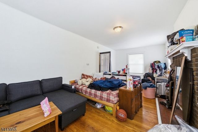 36 Baldwin St, New Brunswick City, NJ 08901