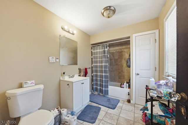 36 Baldwin St, New Brunswick City, NJ 08901