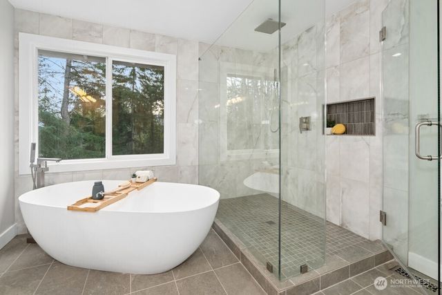 19221 SE 25th Street, Sammamish, WA 98075