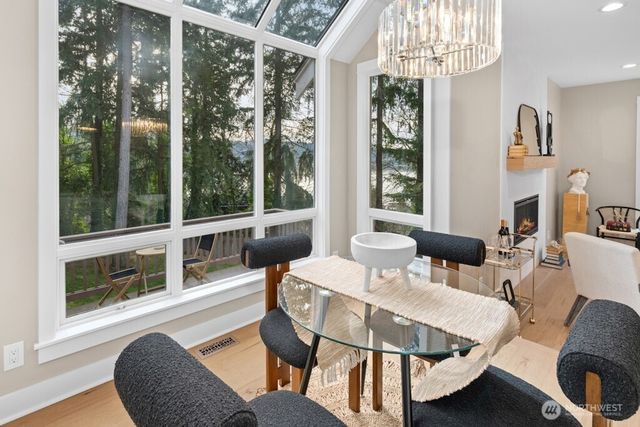 19221 SE 25th Street, Sammamish, WA 98075