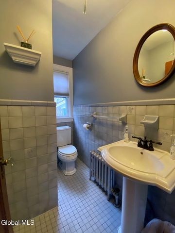 29 Ralph Street, Ballston Spa, NY 12020