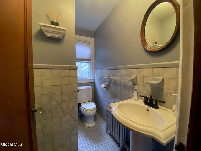 29 Ralph Street, Ballston Spa, NY 12020