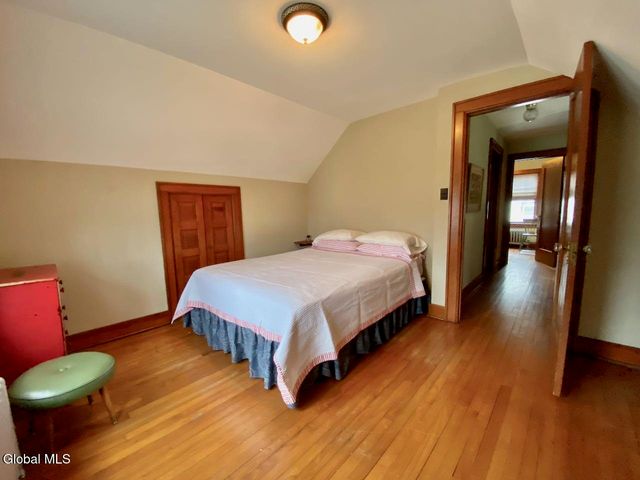 29 Ralph Street, Ballston Spa, NY 12020