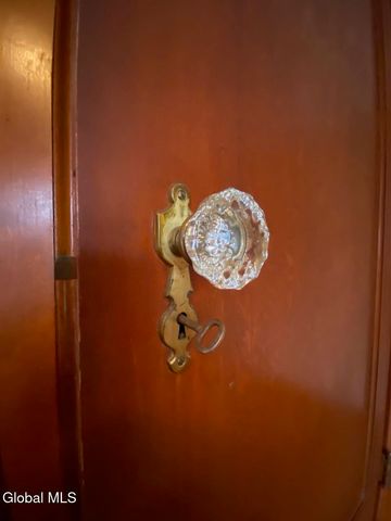 29 Ralph Street, Ballston Spa, NY 12020