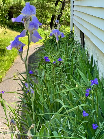 29 Ralph Street, Ballston Spa, NY 12020