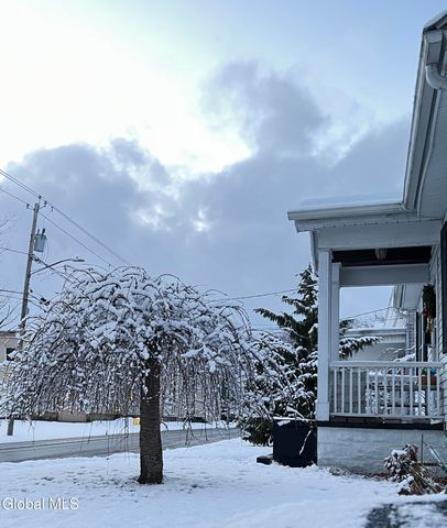 29 Ralph Street, Ballston Spa, NY 12020