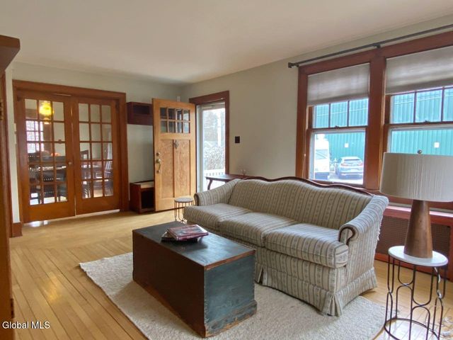 29 Ralph Street, Ballston Spa, NY 12020