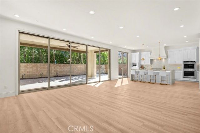 37 Preston, Tustin, CA 92782