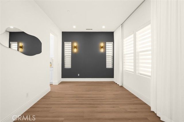 37 Preston, Tustin, CA 92782