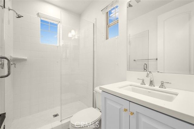 37 Preston, Tustin, CA 92782